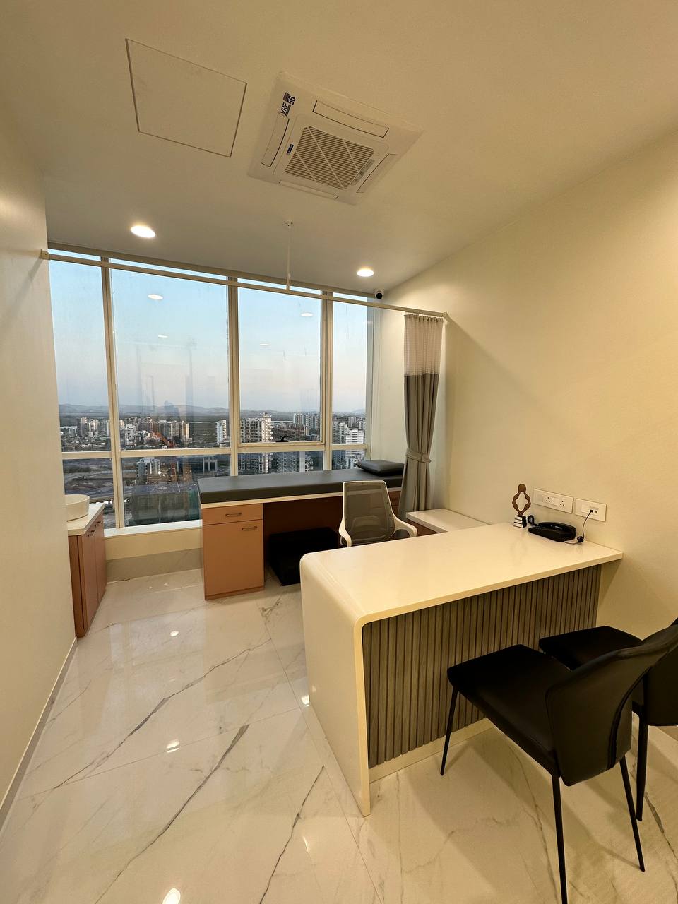 Cabin 02 – General Consultancy at CliniQube medical co-working space, Kharghar